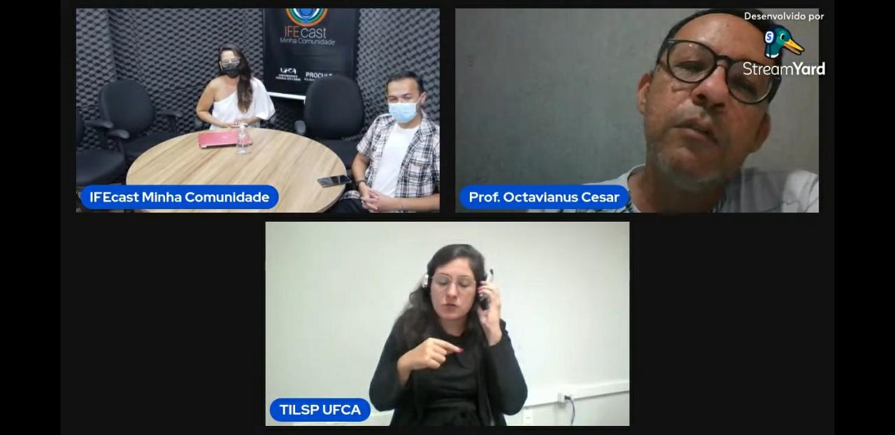 Imagem do StreamYard, com três telas de pessoas que estavam participando da transmissão on-line